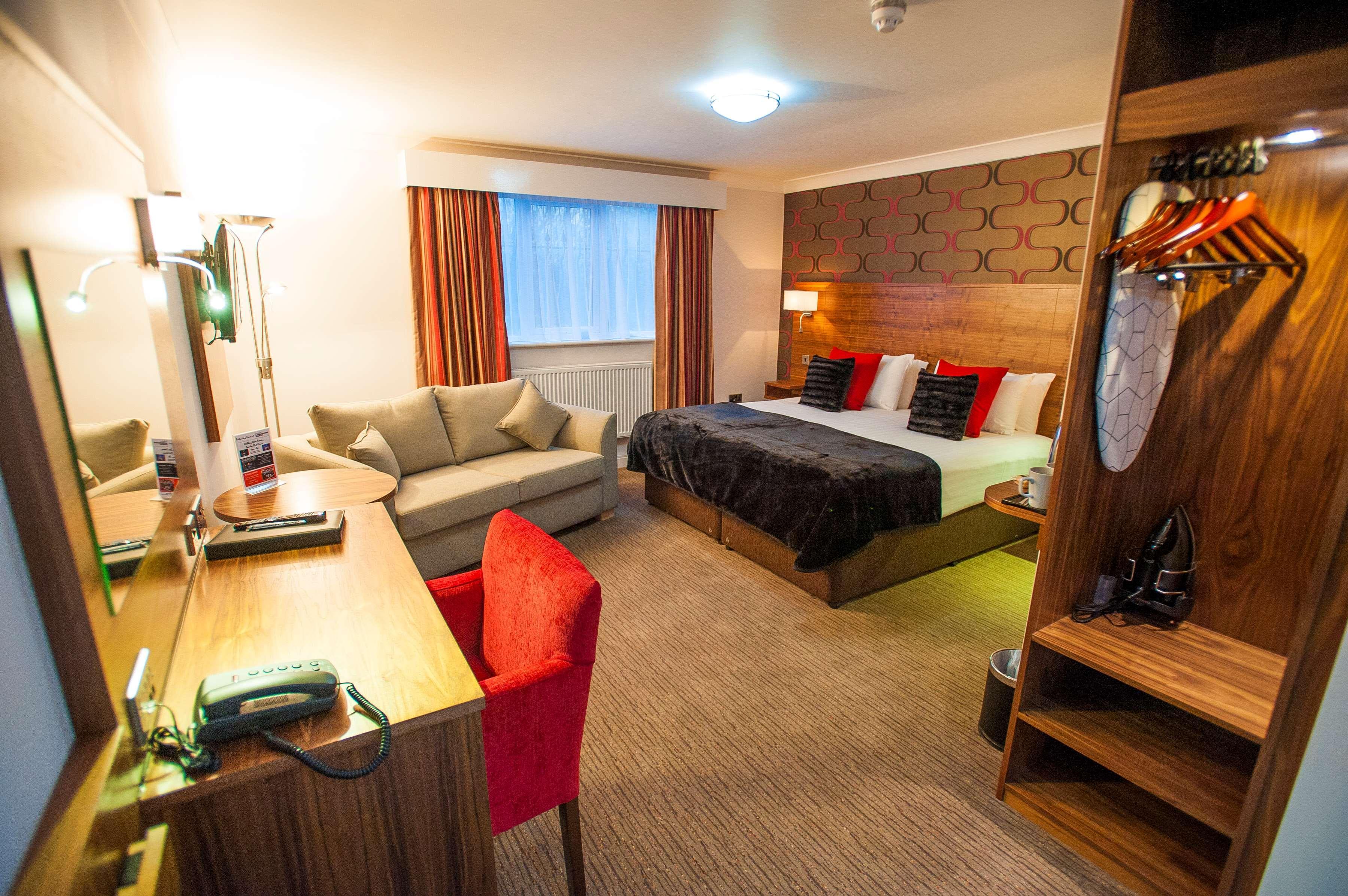 Best Western Plus Lancashire Manor Hotel Скелмърсдейл Екстериор снимка