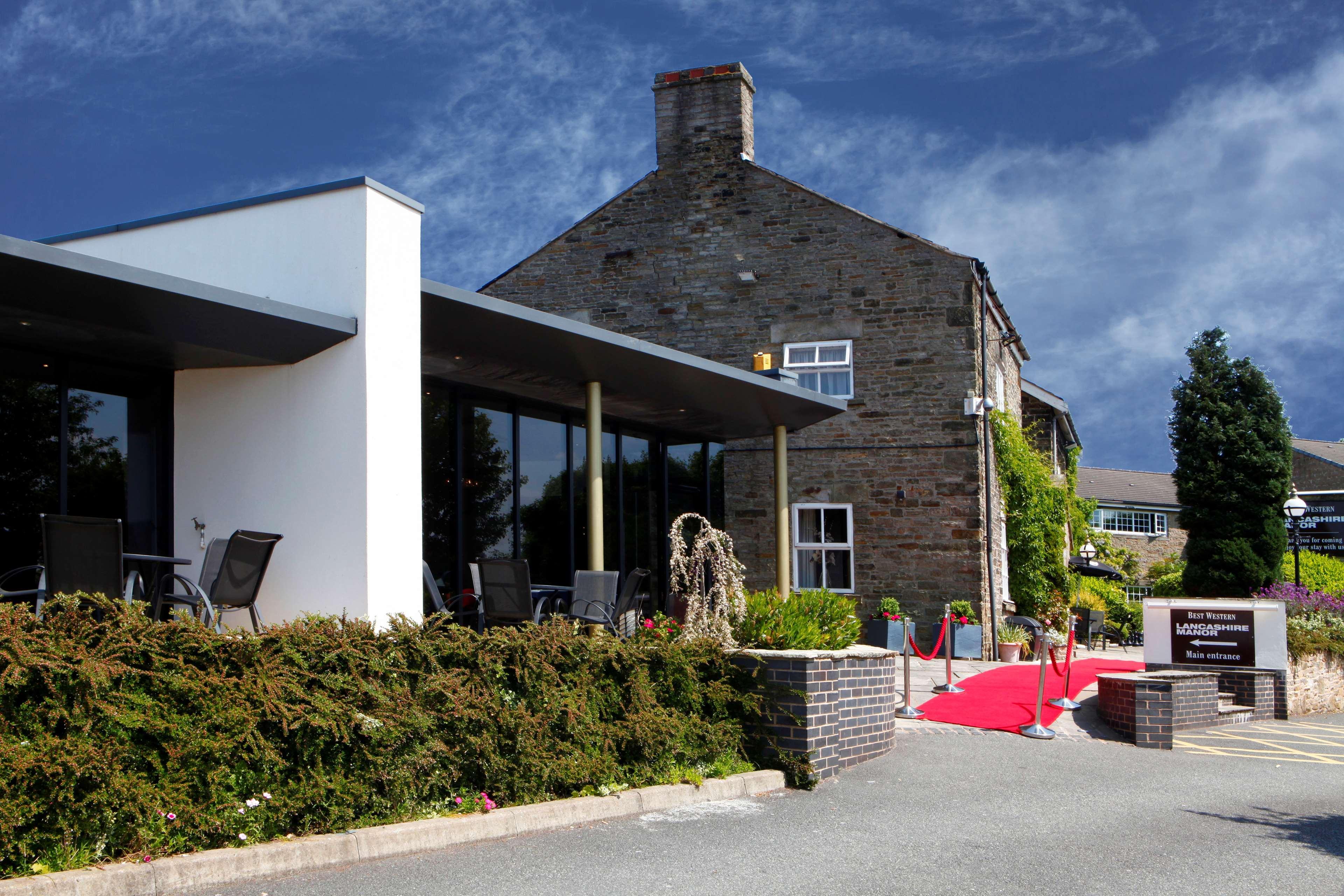 Best Western Plus Lancashire Manor Hotel Скелмърсдейл Екстериор снимка